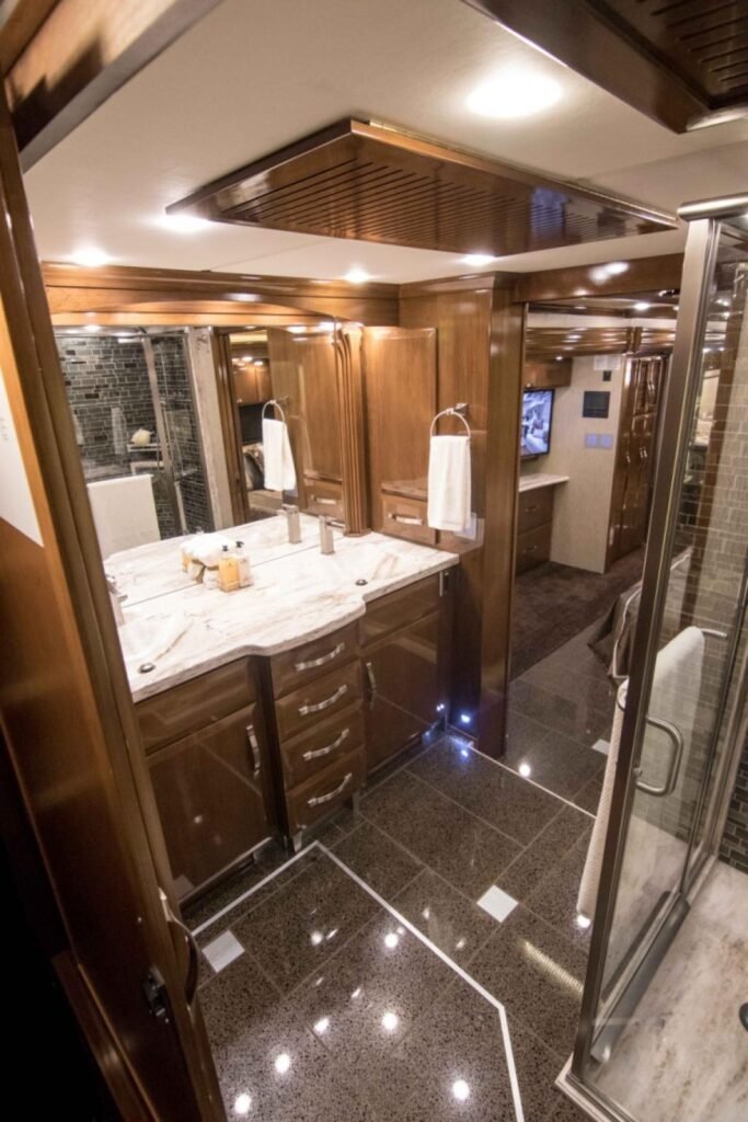 2014 Newmar King Aire4584