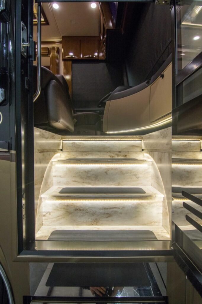 2014 Newmar King Aire4584
